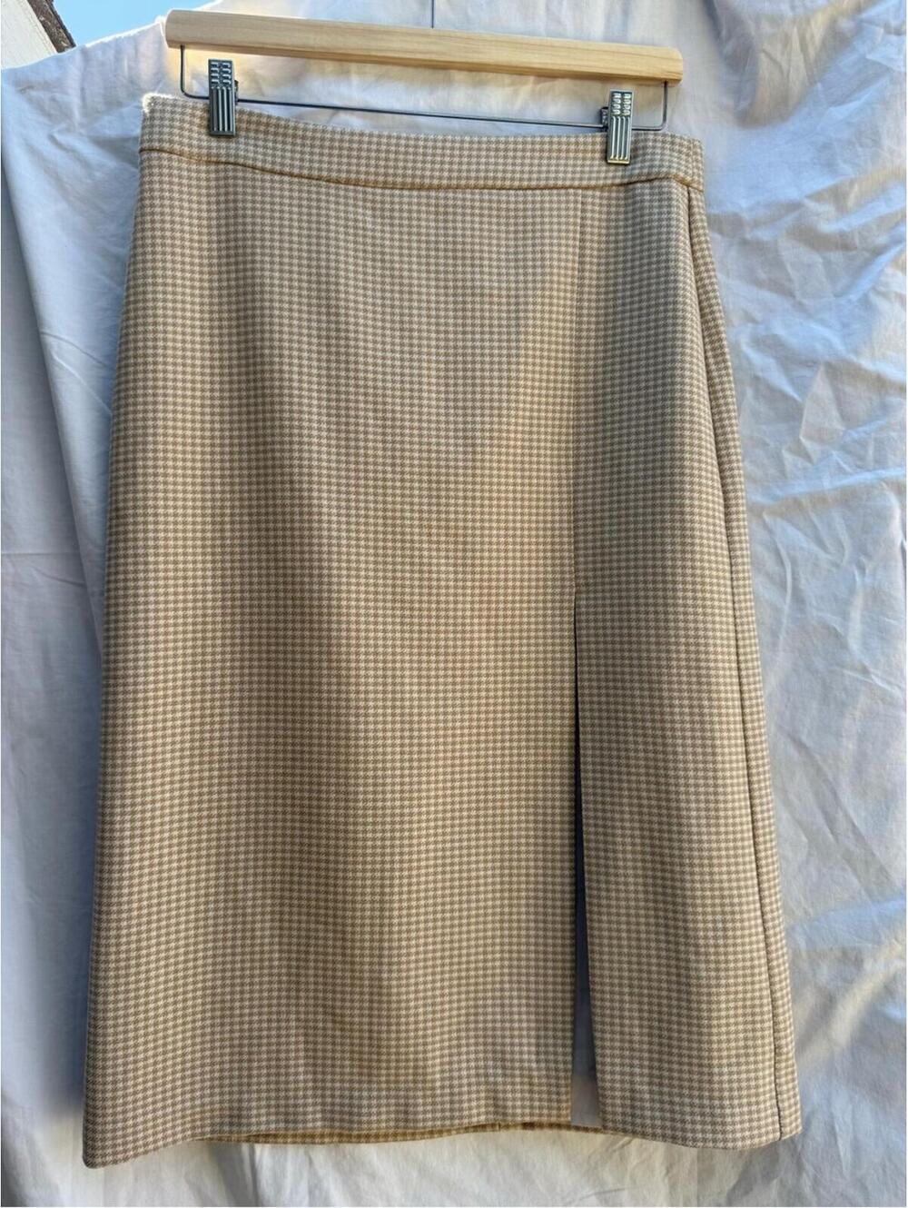 Aritzia Wilfred Patio Midi Skirt - Checkered Tan - 10 - Picture 5 of 9